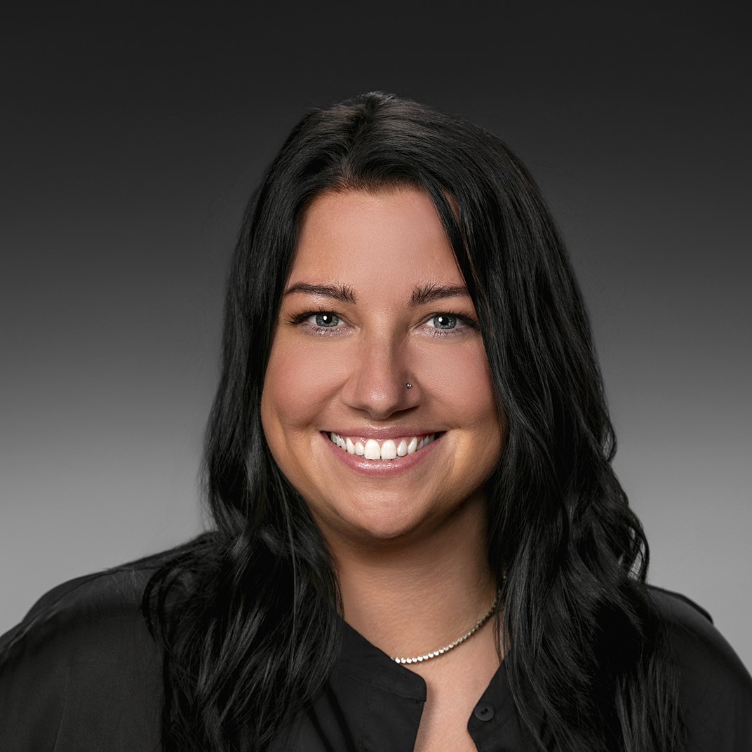 Michelle Savago headshot